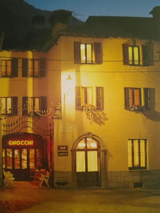 Albergo Ristorante Gnocchi Cortenova Exterior photo